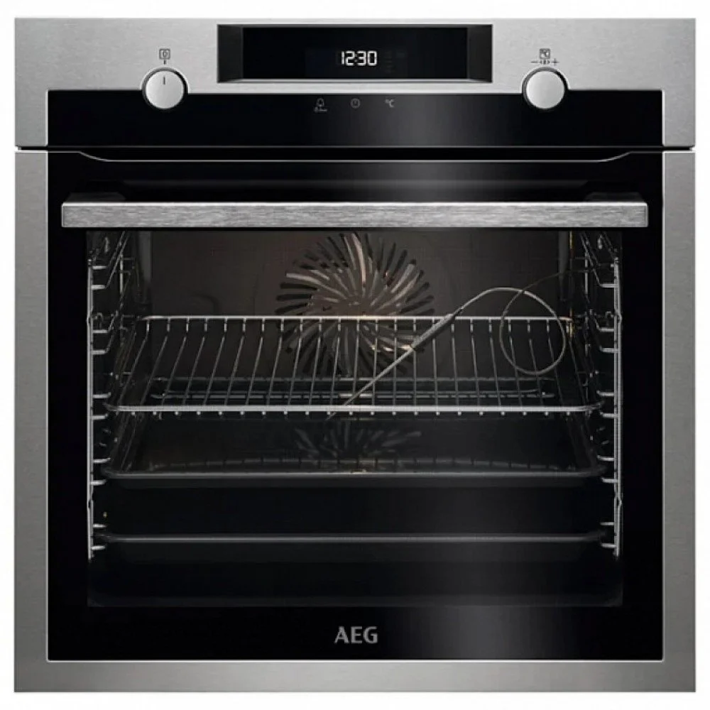 Духовой шкаф AEG BCM546350M