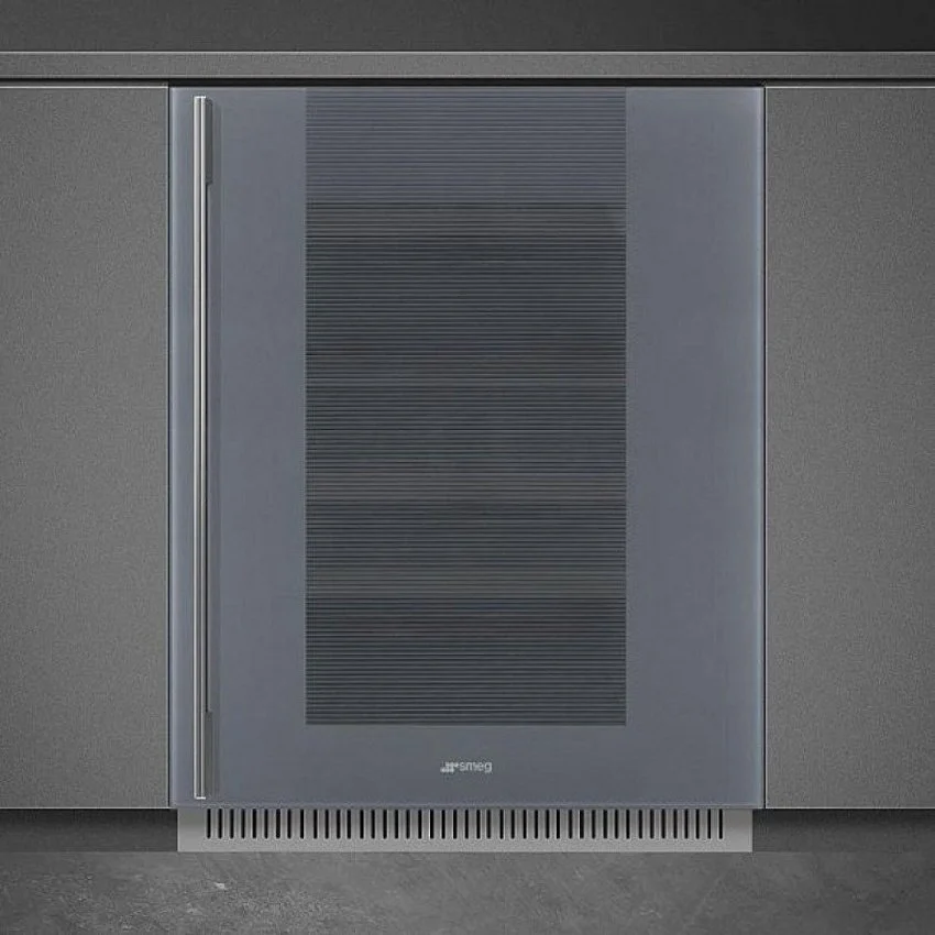 Встраиваемый винный шкаф SMEG CVI138RS3