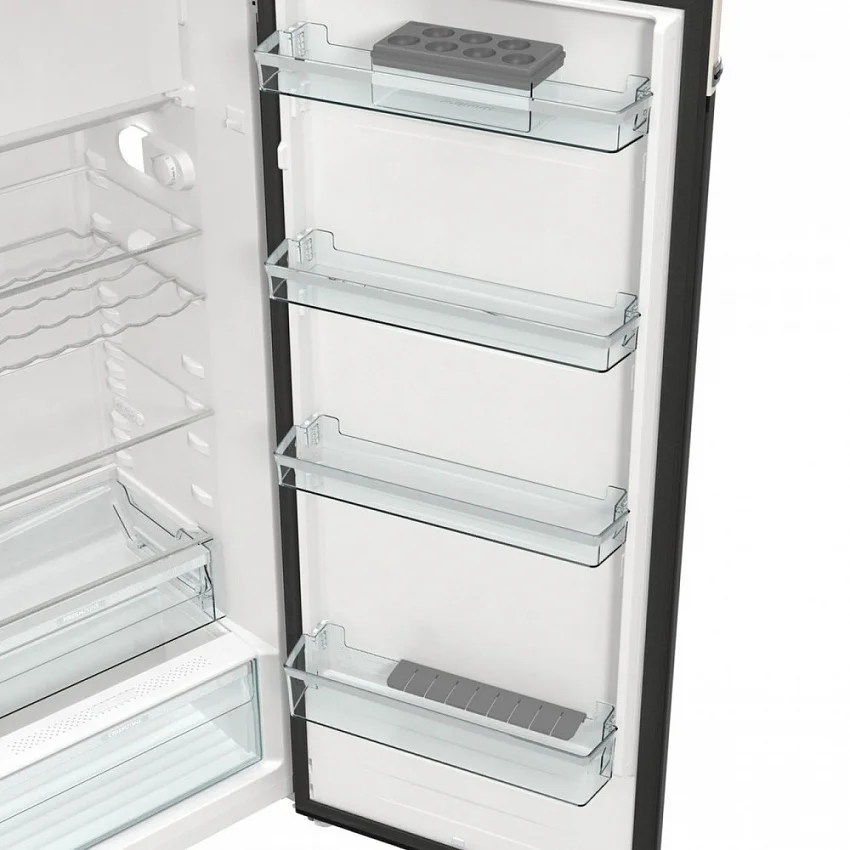 Холодильник GORENJE OBRB615DBK