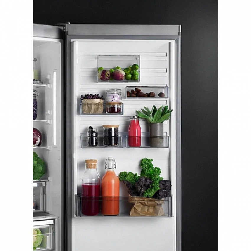 Холодильник AEG SCR819F8FS