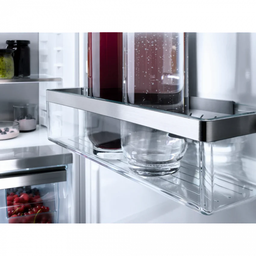 Встраиваемый холодильник MIELE K 7743 E