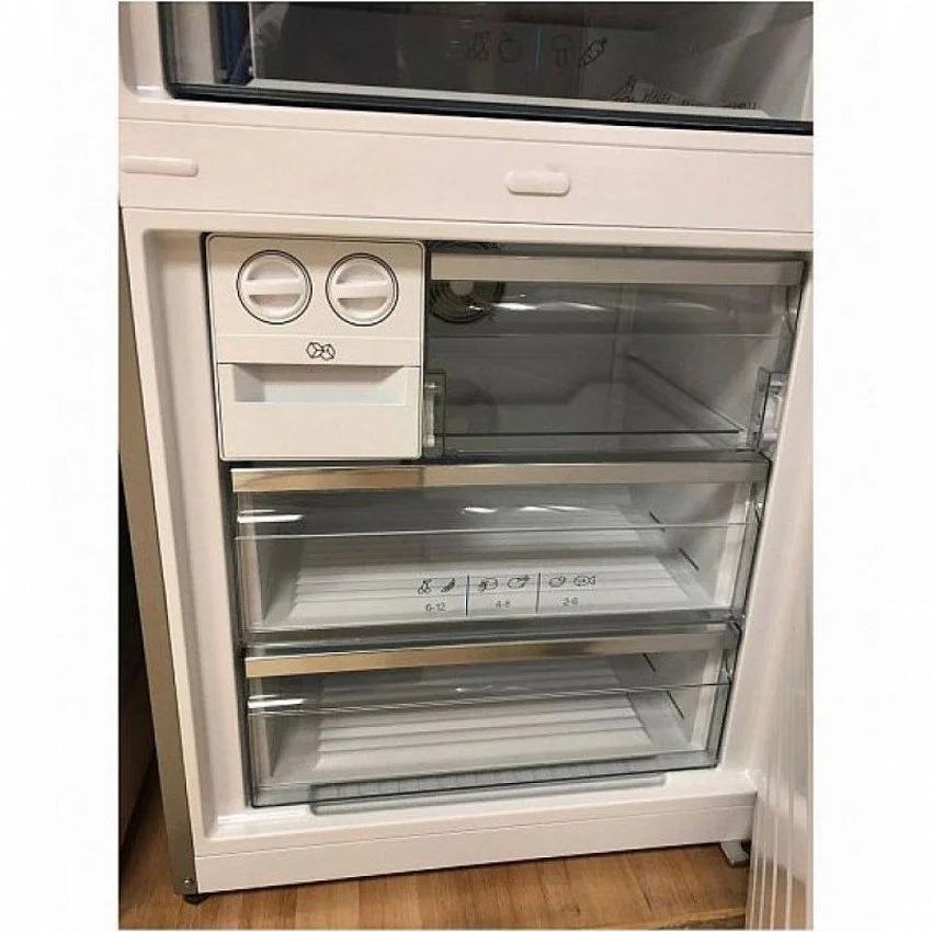 Холодильник VESTFROST VF492GLM