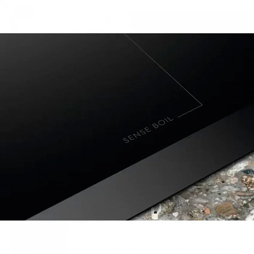 Индукционая варочная панель ELECTROLUX EIS82453