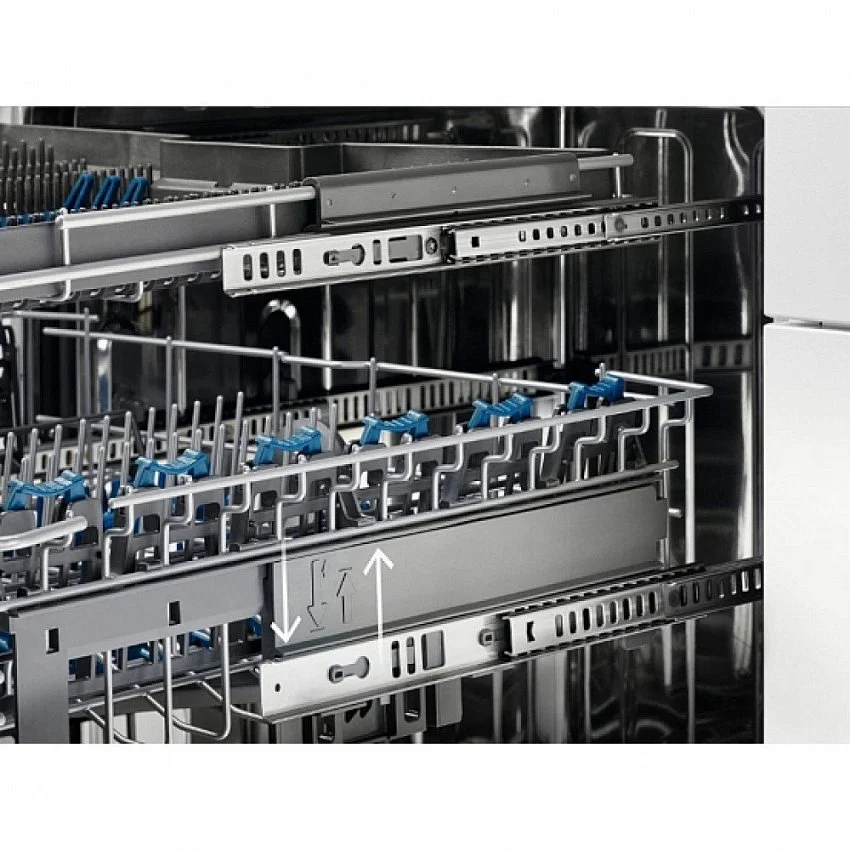Встраиваемая посудомоечная машина ELECTROLUX EEA913100L