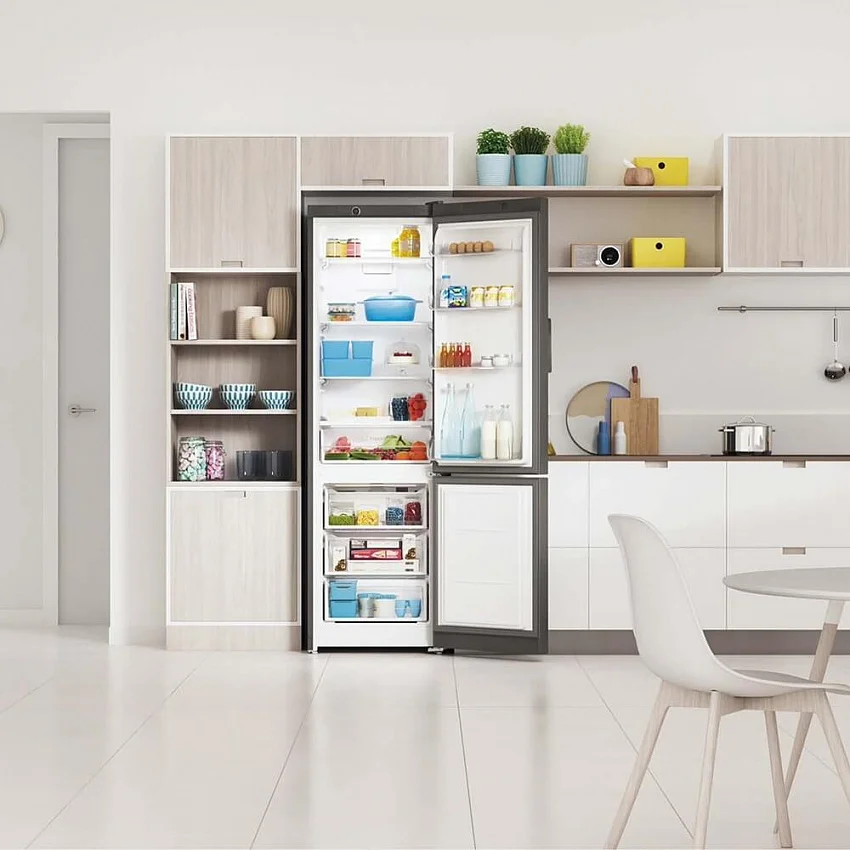 Холодильник INDESIT ITS 4200 S