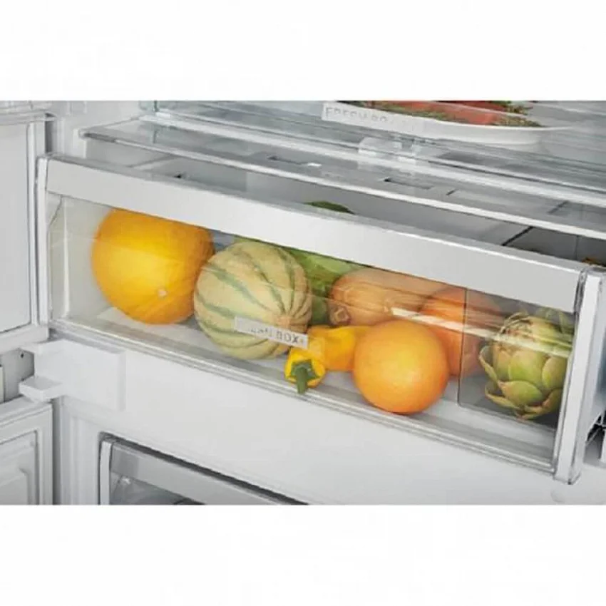 Встраиваемый холодильник WHIRLPOOL SP40 812 EU2
