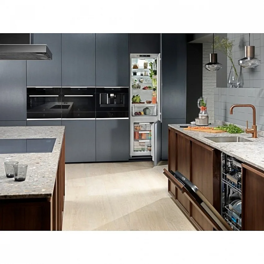 Встраиваемая посудомоечная машина ELECTROLUX KECB7310L