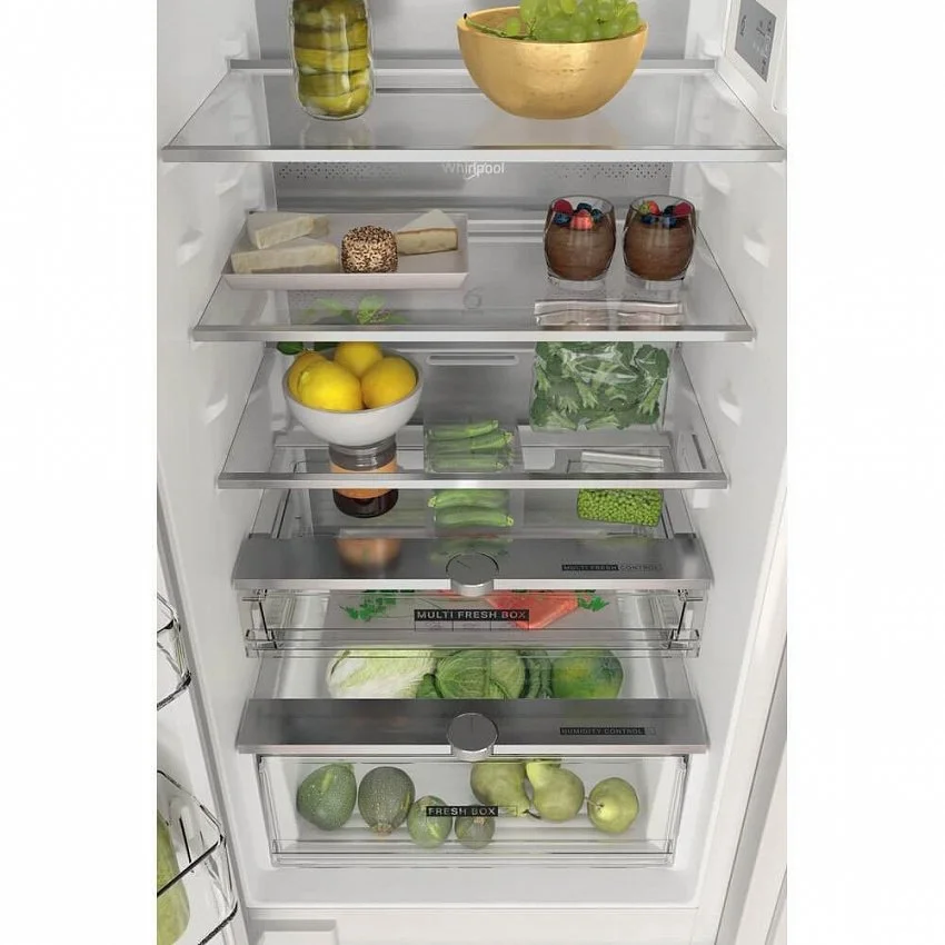 Встраиваемый холодильник WHIRLPOOL WHC18 T132