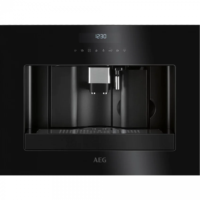Встраиваемая кофемашина AEG KKE884500B