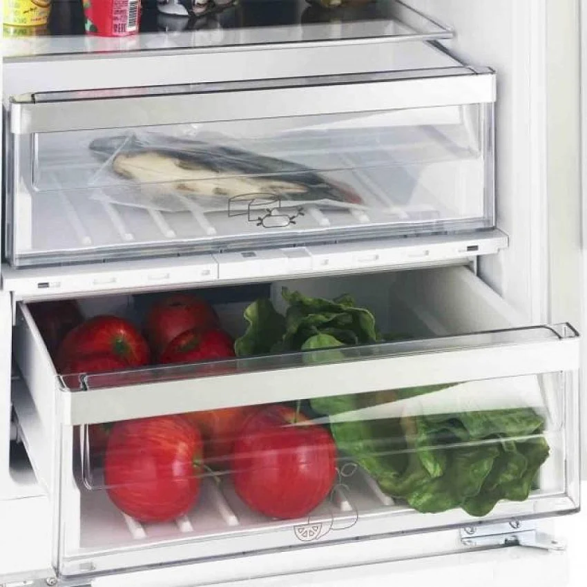 Встраиваемый холодильник GRUNDIG GKIN25720