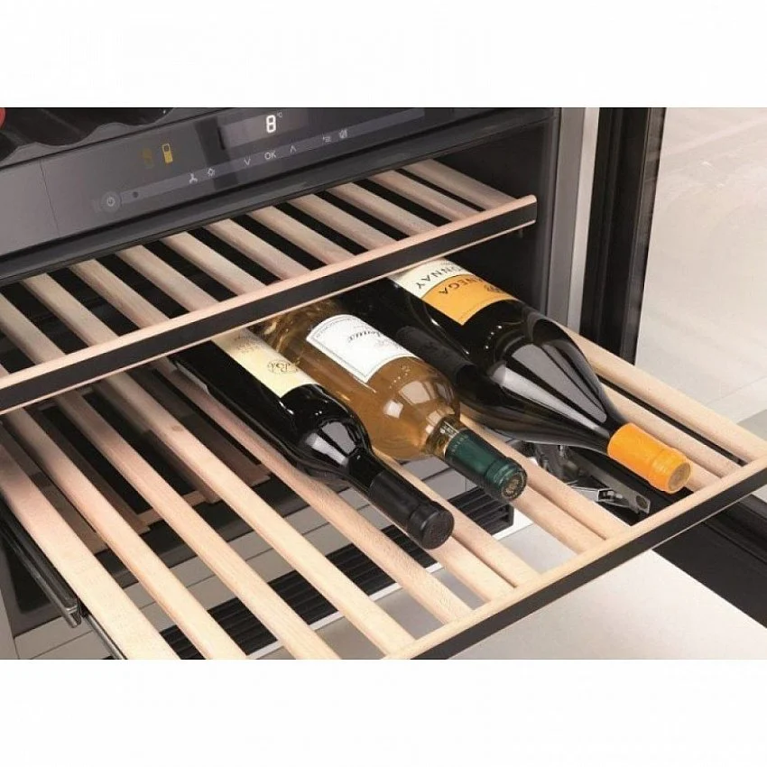 Винный шкаф MIELE KWT6322UG