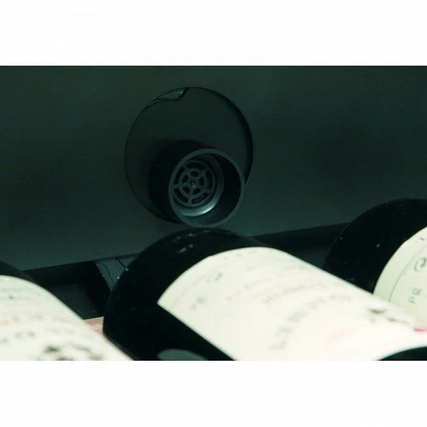 Винный шкаф VESTFROST SOLUTIONS W 155 S