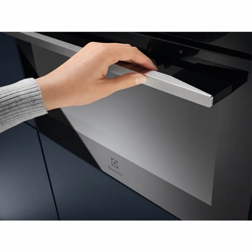 Духовой шкаф ELECTROLUX VKL8E08WX