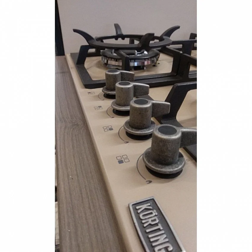 Варочная панель KORTING HG 665 CTSK