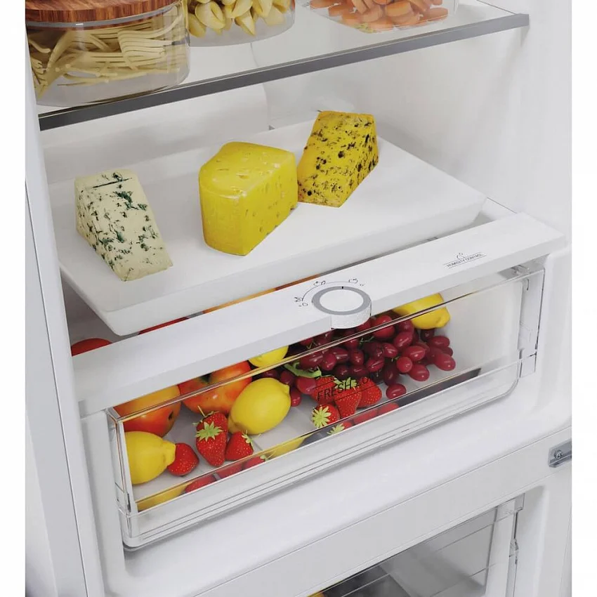 Холодильник HOTPOINT HT 7201I W O3