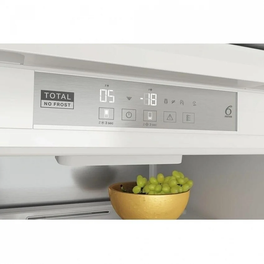 Встраиваемый холодильник WHIRLPOOL WHC 20T573 P
