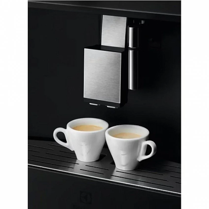 Кофемашина ELECTROLUX EBC85X