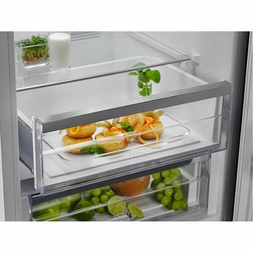Холодильник ELECTROLUX LNT 7ME36 K2
