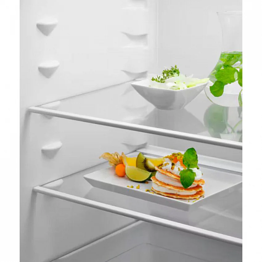 Встраиваемый холодильник ELECTROLUX ENT6NE18S