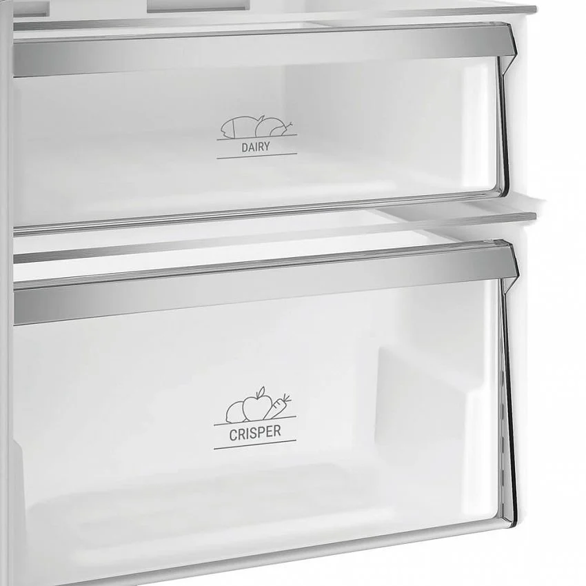 Встраиваемый холодильник HOTPOINT HBDR 18I