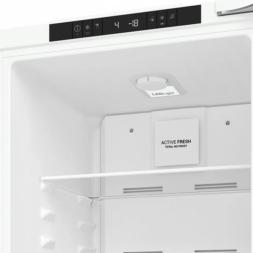 Встраиваемый холодильник HOTPOINT HBT 18
