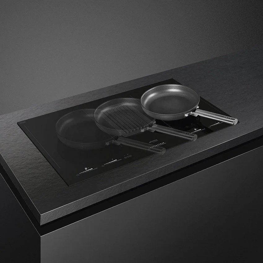 Индукционая варочная панель SMEG HOBD682D1