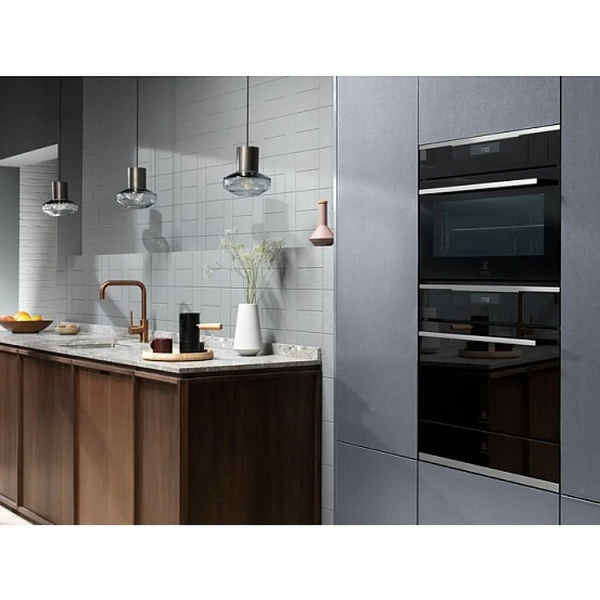 Духовой шкаф ELECTROLUX VKA9S21WX