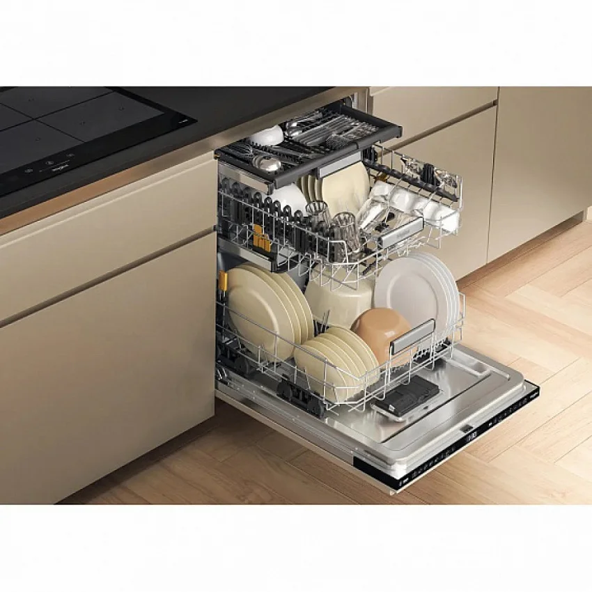 Встраиваемая посудомоечная машина WHIRLPOOL W7IHF60TU