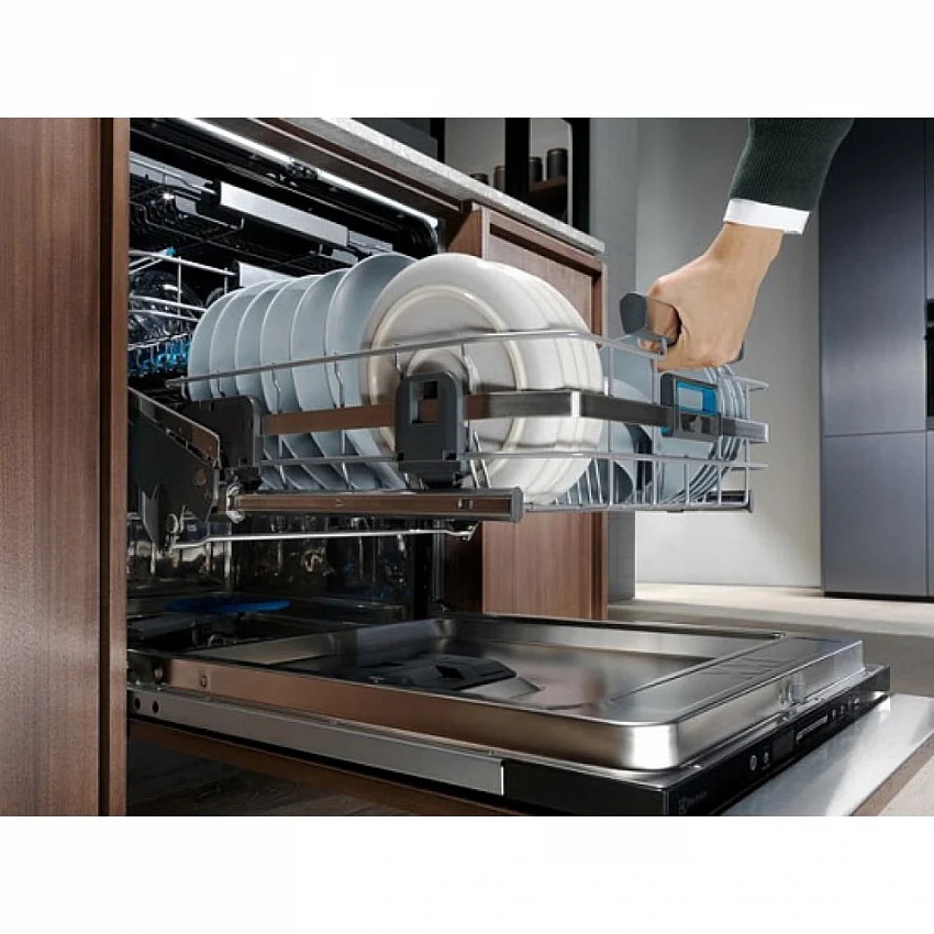 Посудомоечная машина ELECTROLUX KECB8300L