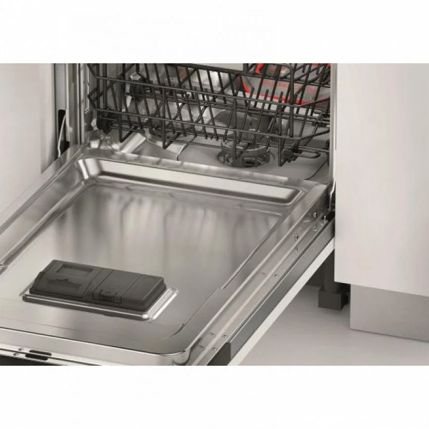 Встраиваемая посудомоечная машина WHIRLPOOL WSIP 4O23 PFE