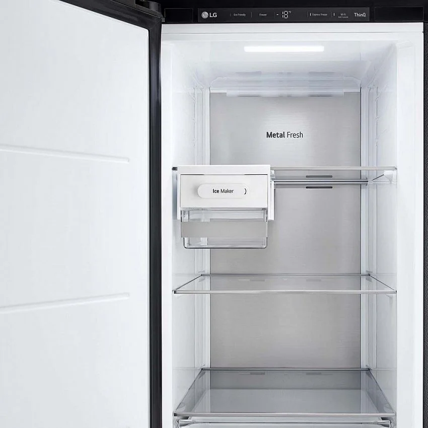 Морозильный шкаф LG GC-B404FEQM