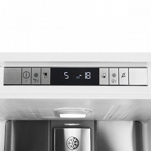 Встраиваемый холодильник GRUNDIG GKIN25920