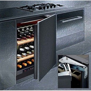 Винный шкаф IP INDUSTRIE CI 140 CFU