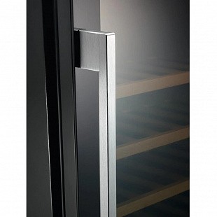 Встраиваемый винный шкаф AEG AWUS020B5B
