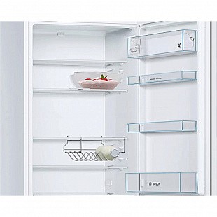 Холодильник BOSCH KGE39XW21R