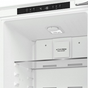 Встраиваемый холодильник HOTPOINT HBT 20I