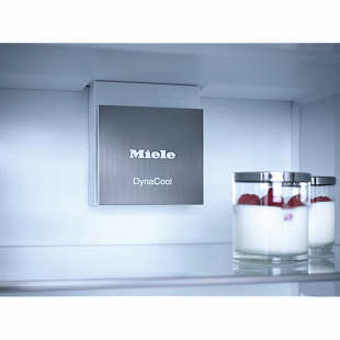 Встраиваемый холодильник MIELE K 7743 E