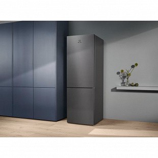Холодильник ELECTROLUX LNT5ME32U1