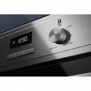 Духовой шкаф ELECTROLUX EOF3H50BX