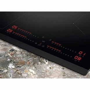 Индукционая варочная панель ELECTROLUX EIS82453