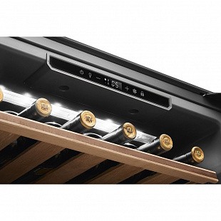 Встраиваемый винный шкаф SMEG CVI321X3