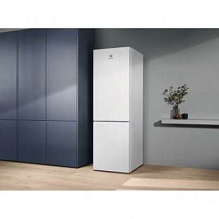 Холодильник ELECTROLUX LNT5ME32W1