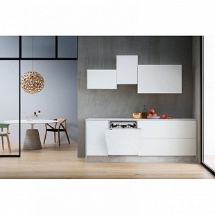 Посудомоечная машина WHIRLPOOL WI 7020 PEF