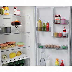 Холодильник HOTPOINT HT 4200 AB