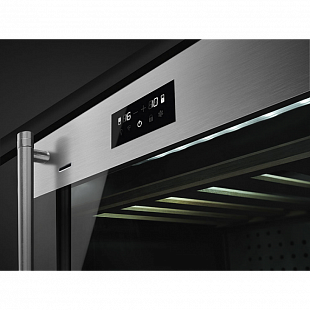 Встраиваемый винный шкаф SMEG CVI338RWX2