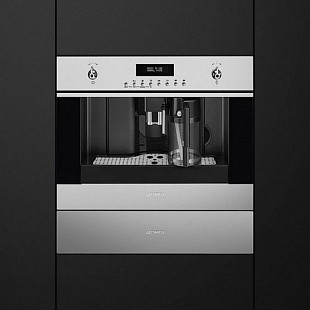 Встраиваемая кофемашина SMEG CMS6451X