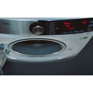 Встраиваемая стиральная машина AEG L8FBE48SI