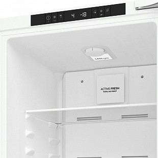 Встраиваемый холодильник HOTPOINT HBT 18