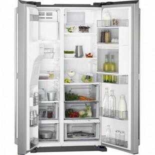Холодильник AEG RMB 66111NX